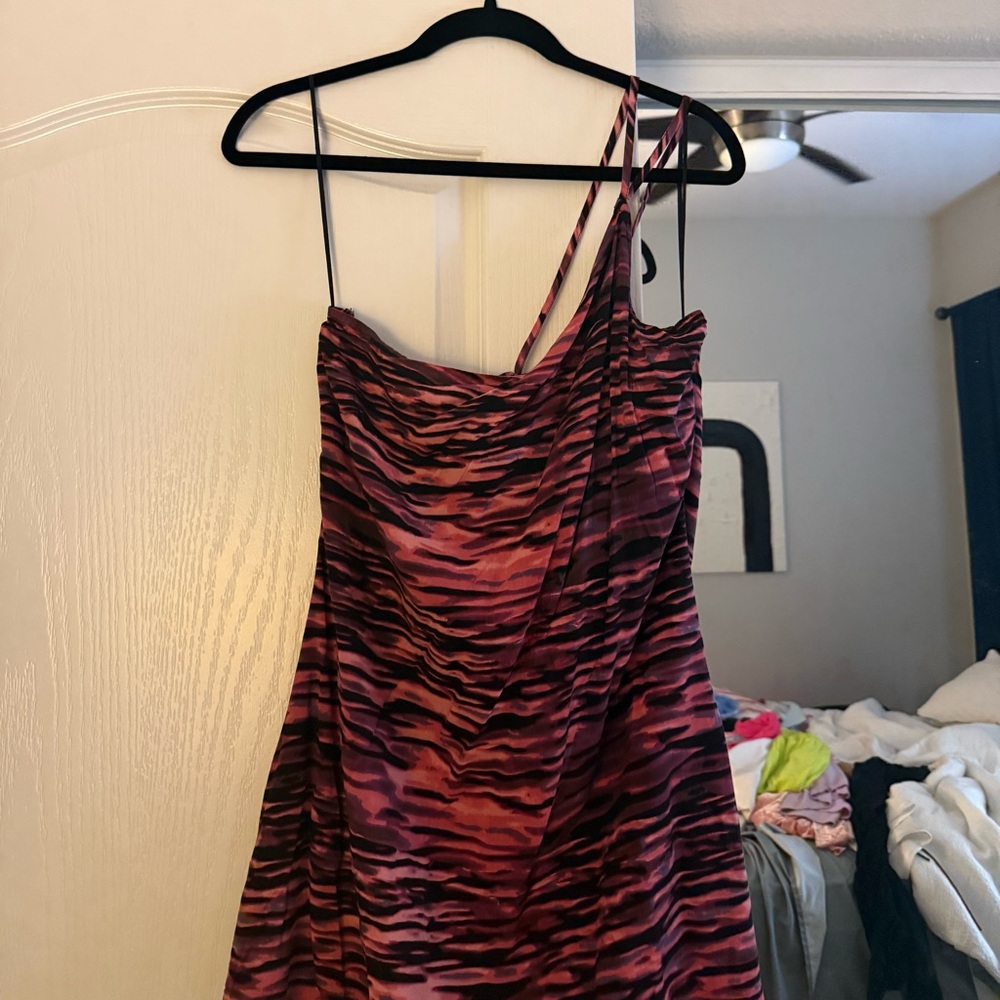 One-Shoulder Dress - Picture 2 of 5